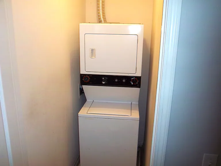 stackable washer/dryer
