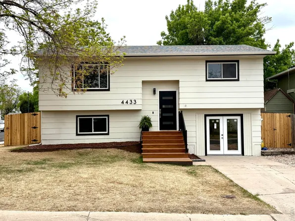 4433 Julian Ct, Fort Collins, CO 80528