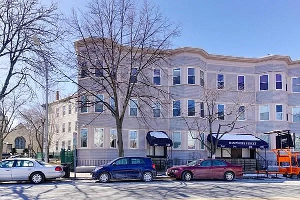 240 Hampshire St — Photo 4