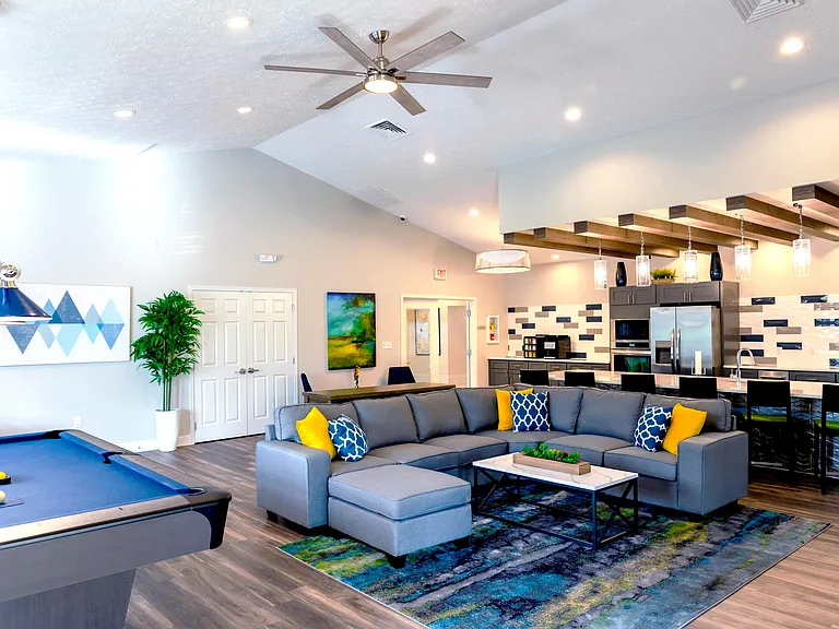 Heron Springs Apartments — Photo 16