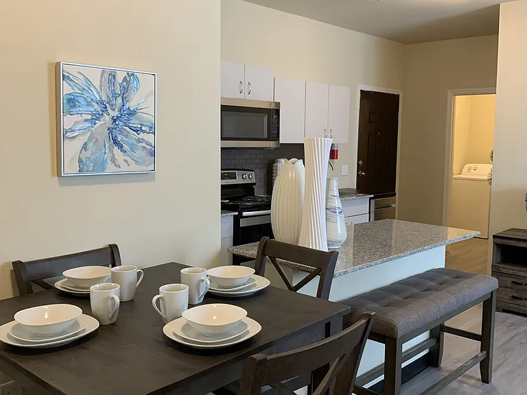 Fountain Hill Apartments — Photo 35