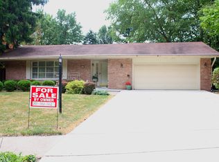 1115 Foothill Dr, Champaign, IL 61821