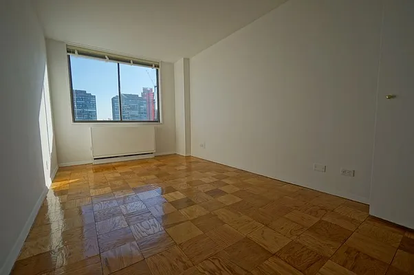 Rented by Bold New York | media 2