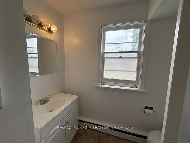 399 Elmgrove Ave #1 — Photo 7