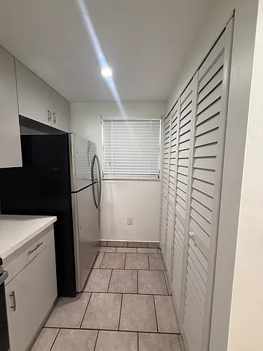 8881B Fontainebleau Blvd Photo 1