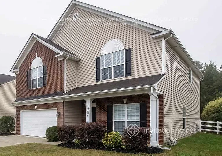 1030 Whippoorwill Ln — Photo 2