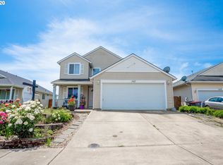 547 NW Blair Loop, Sheridan, OR 97378