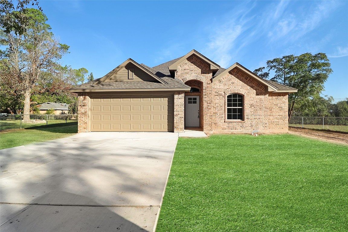 600 Pecan St, Azle, TX 76020 MLS 20470500 Zillow