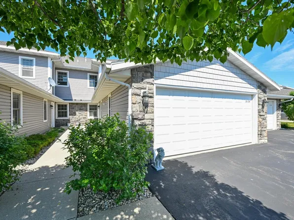 208 Potter ROAD #201, Elkhorn, WI 53121