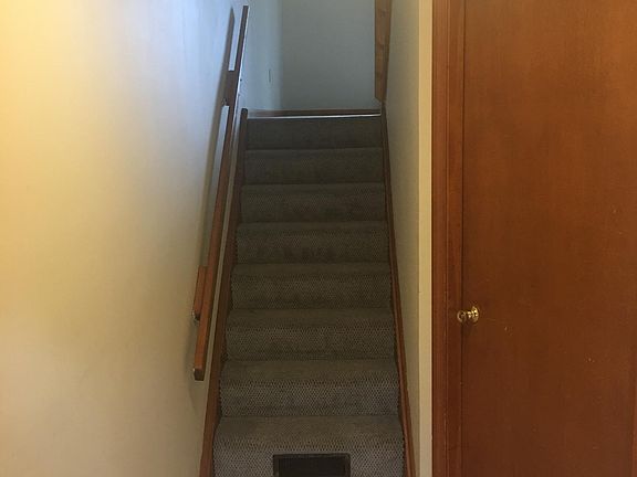 3rd image of 426 Farmington Ave APT E3
