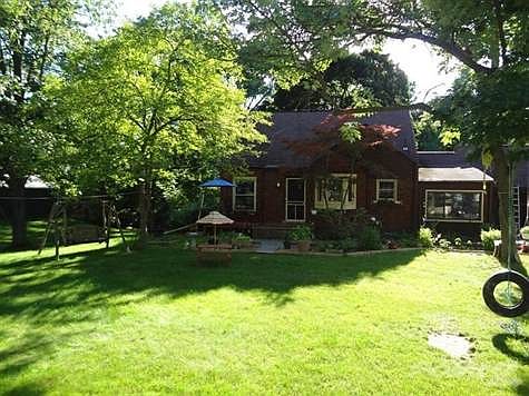 1st image of 2365 Ayrshire Dr