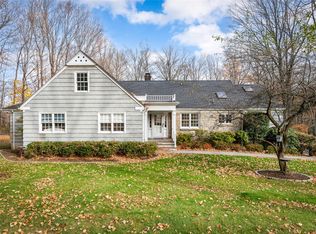 2 Cedar Ln, Chappaqua, NY 10514