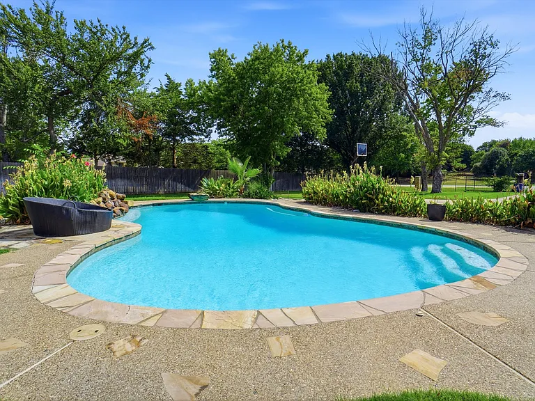 1362 Cross Timber Dr — Photo 34