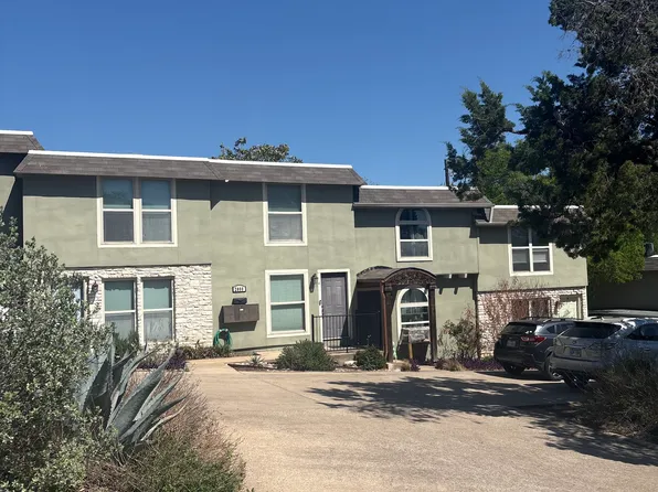 2000 Lightsey Rd APT 4, Austin, TX 78704