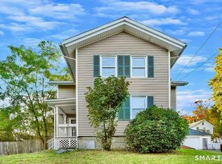 25 Pleasant Street, Ansonia, CT 06401