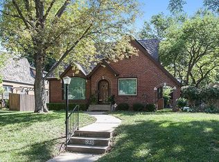 240 N Dellrose Ave, Wichita, KS 67208