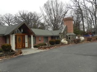 150 Madison Ave, Morristown, NJ 07960