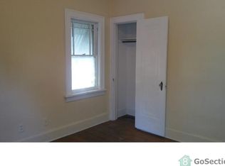 1906 Douglas St, Rockford, IL 61103