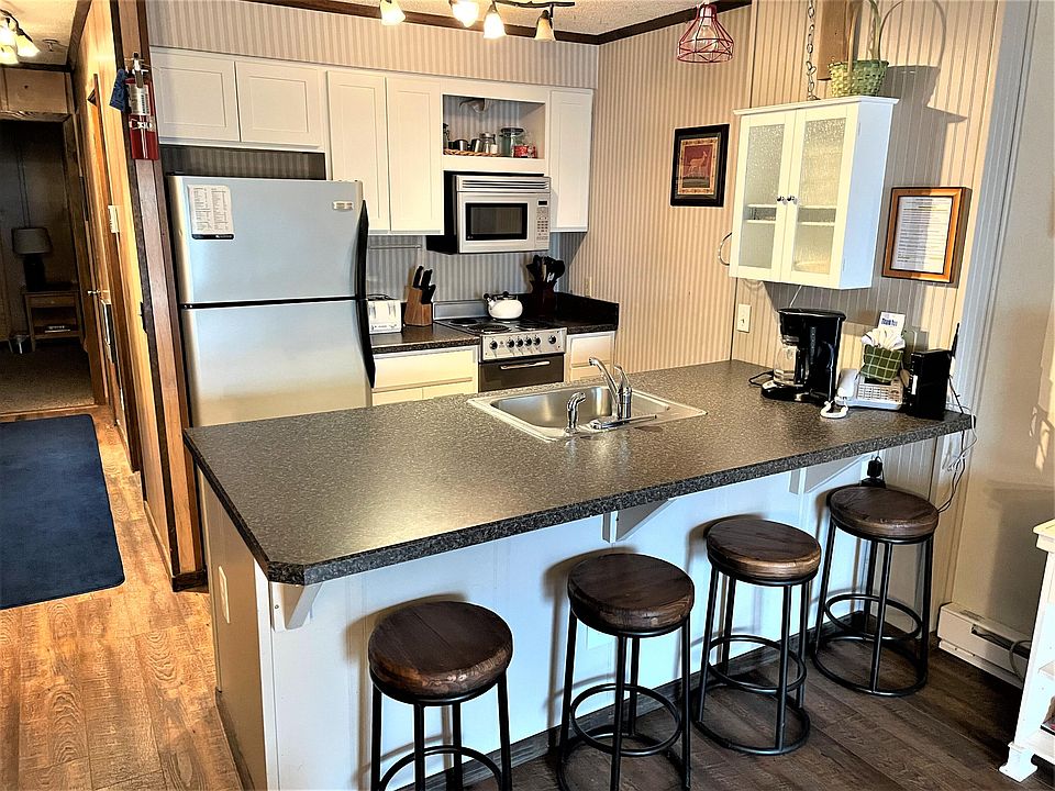 1st image of 112 Snowcre St #B