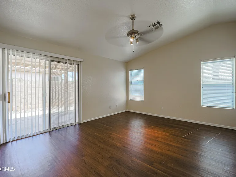 4807 W Ponderosa Ln — Photo 14