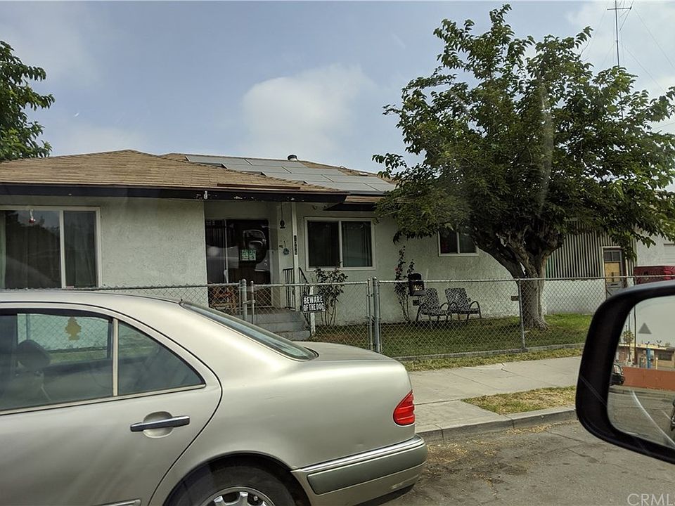 1st image of 1096 Esperanza St