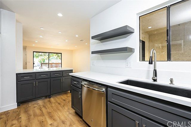 1st image of 4165 Manhattan Beach Blvd