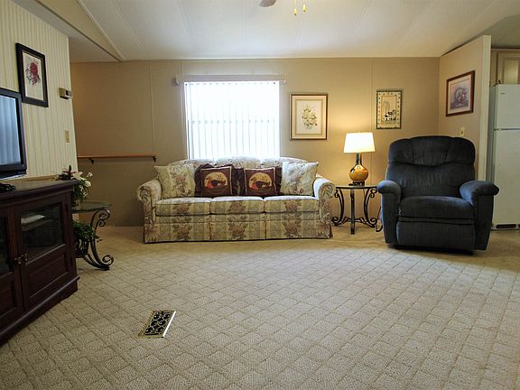 VIEW AS YOU ENTER HOME