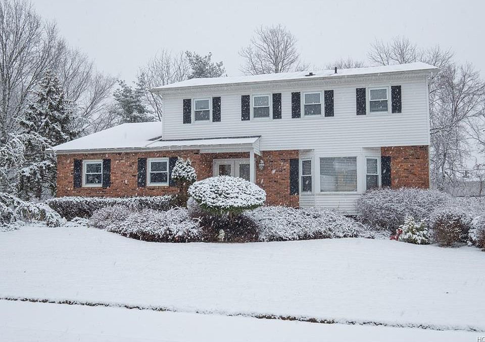 1st image of 98 Susan Dr