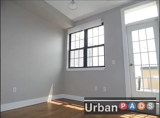 Rented by Urban Pads | media 4