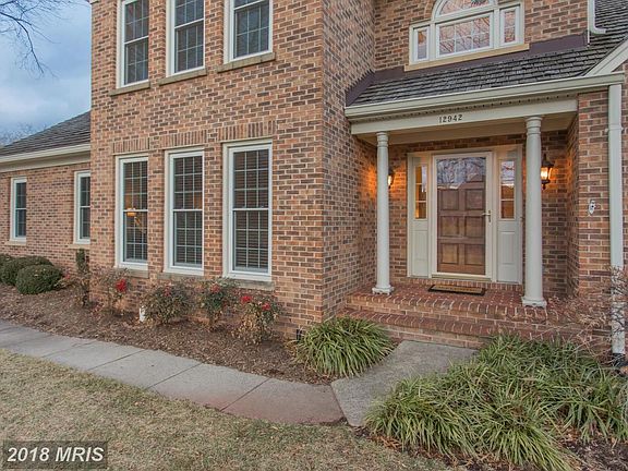Brick Front w/Flagstone - All New Windows