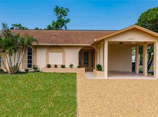 4701 Dorando Dr, Naples, FL 34103