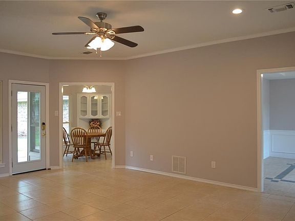5th image of 1413 Wycliff Ct