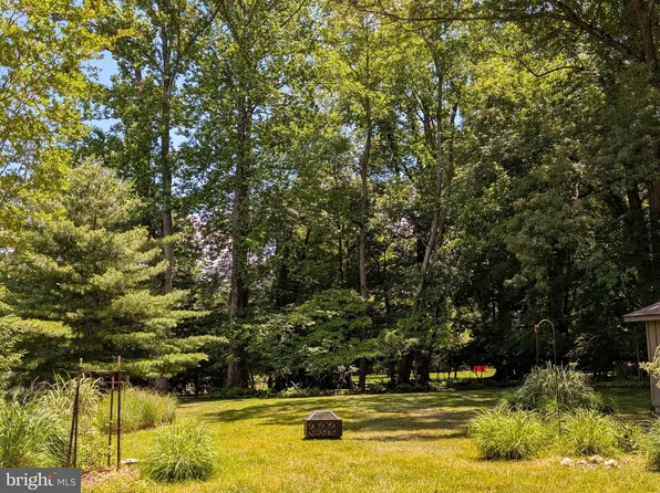 323 Owaissa Rd SE, Vienna, VA 22180