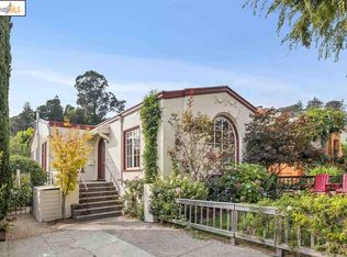 5915 Chabot Crst, Oakland, CA 94618