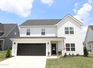 818 Berry Basket Dr, Knoxville, TN 37924