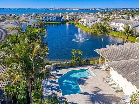 3rd image of 601 Mariner Bay Blvd