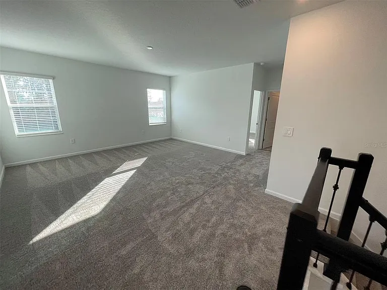 10163 Salt Point Dr — Photo 31