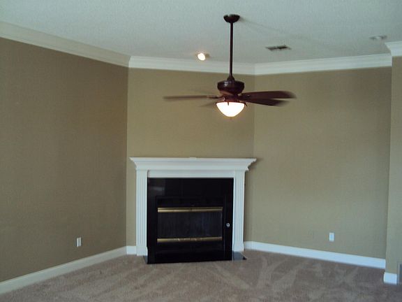 4th image of 5504 66th St