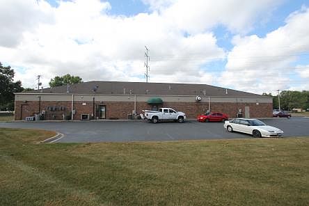 4th image of 3080 Brookdale Dr