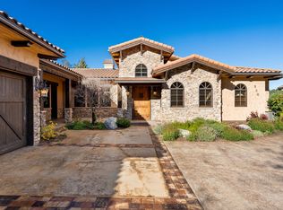 320 Chapman Ln, Bigfork, MT 59911