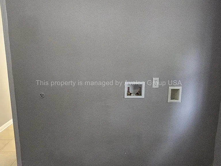 9504 Evesham Rd — Photo 16