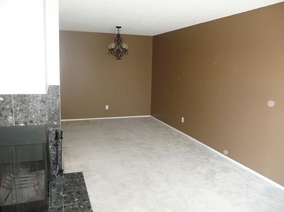 Living Room_05152019