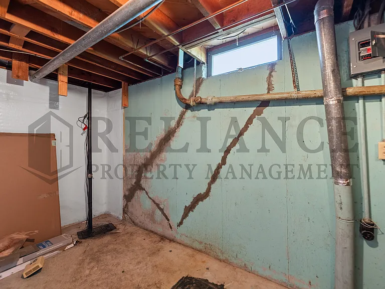 3052 S Bonn Ave — Photo 13