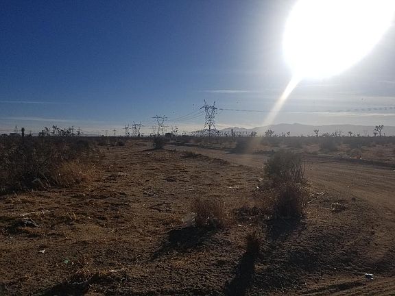 4th image of Yucca Rd