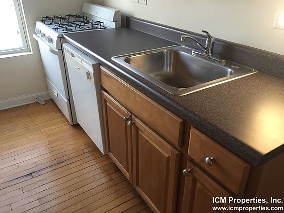 2nd image of 5137 N Wolcott Ave #3
