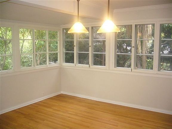 3rd image of 10310 Chrysanthemum Ln