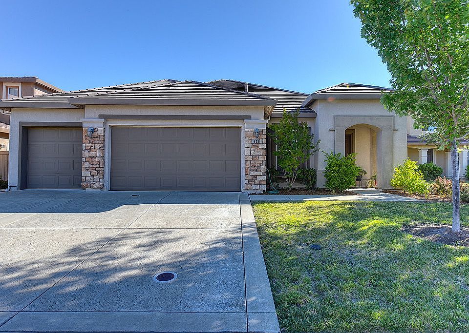 1st image of 1638 Chalcedony Ct