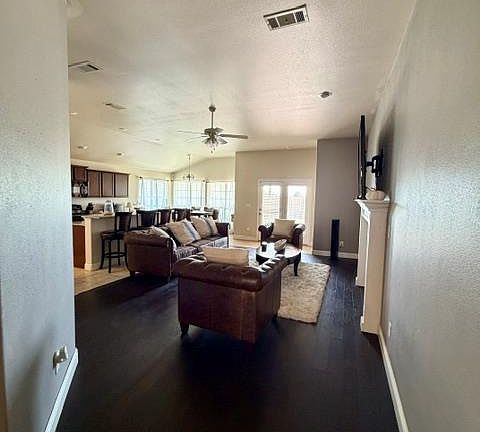 3rd image of 9913 McCraw Dr