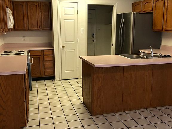 3rd image of 8732 Cornell Ave