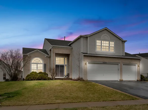 16636 Dorchester Pl, Lockport, IL 60441